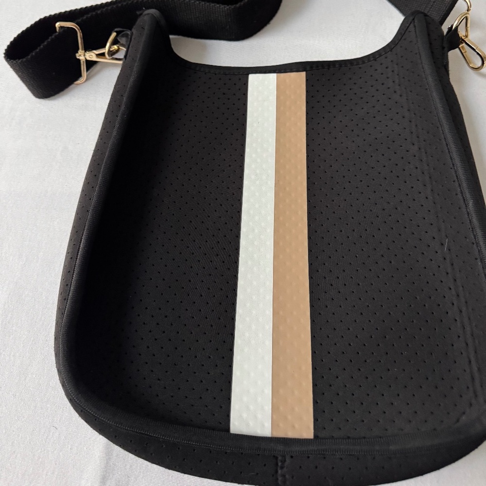NWOT black crossbody tote